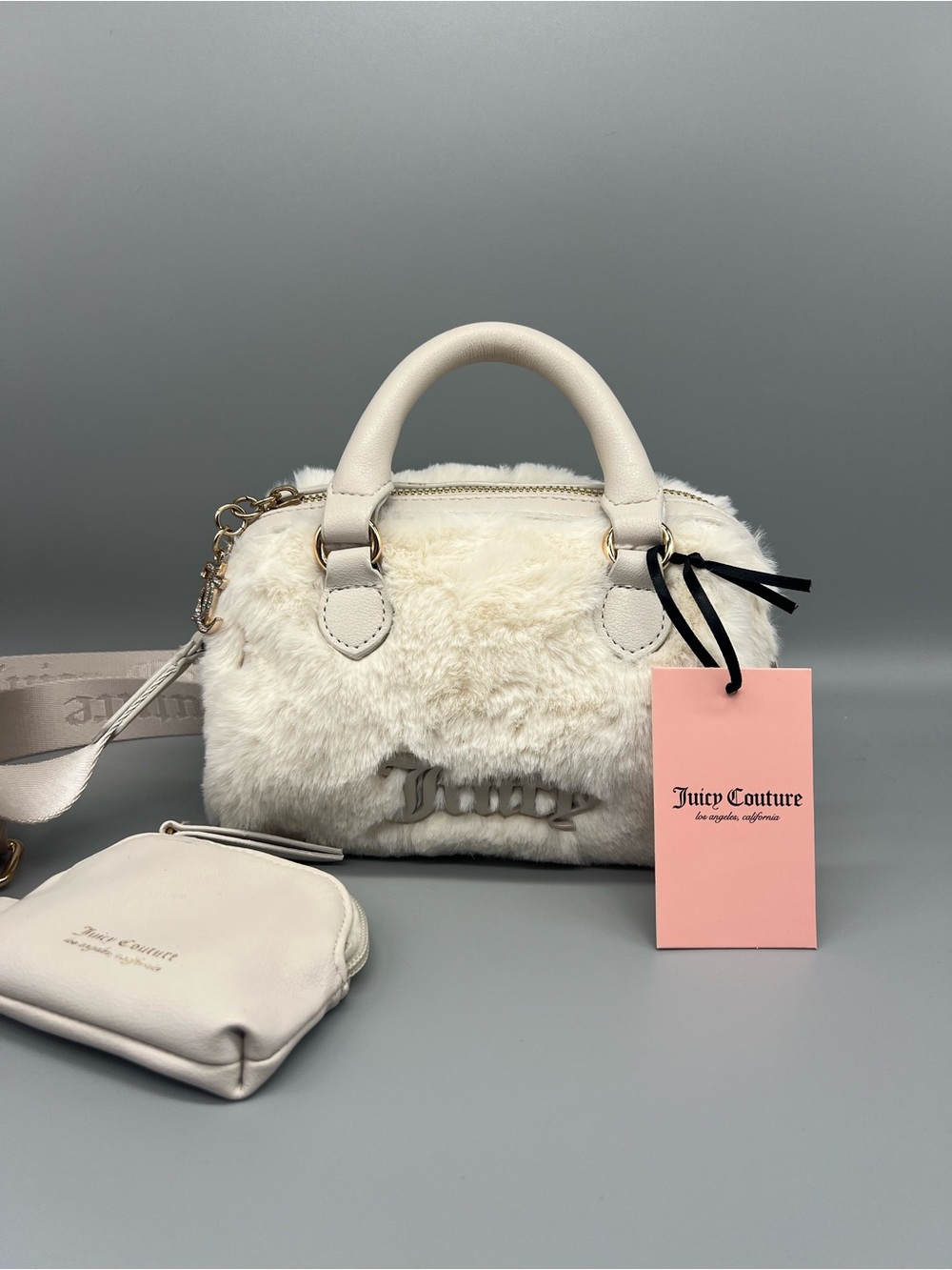 Juicy couture semi charmed satchel purse